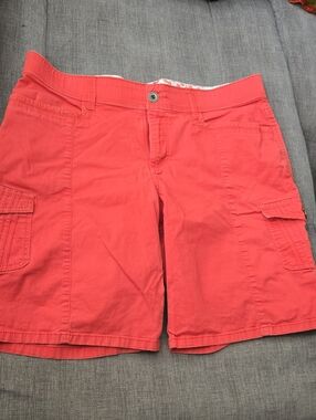 Lee Women's Coral Cargo Shorts